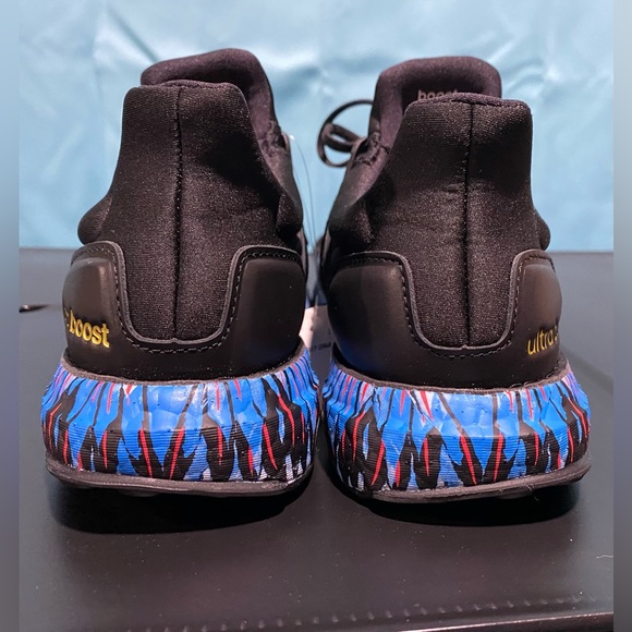 Mens adidas ultra boost DNA size 7.5 CNY black (no extra shoelace) running shoes - Picture 4 of 8